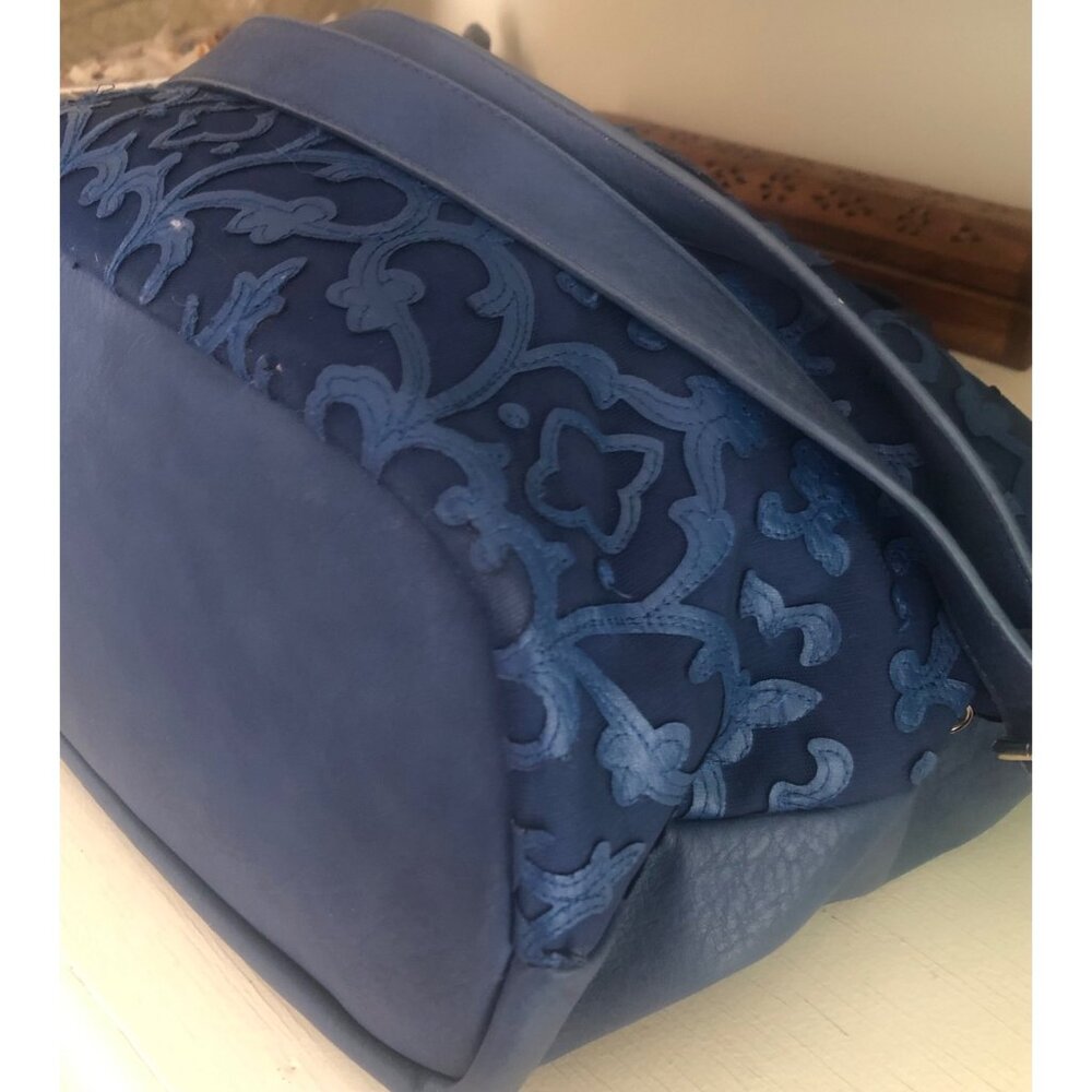 Blue Vachetta Scroll Leather & Lace Satchel Tote Bag - Picture 11 of 14